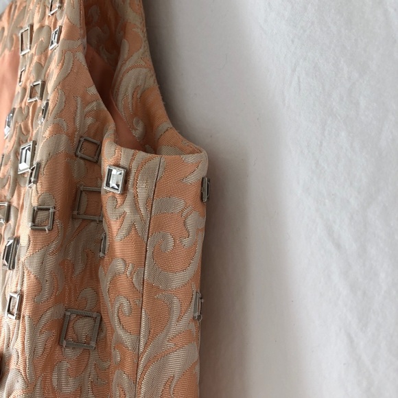 Formal Dress - Picture 7 of 8